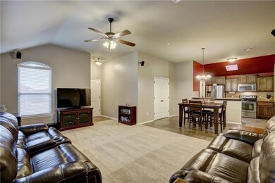 19721 Vista Ave, Edmond, OK 73012 - photo 2