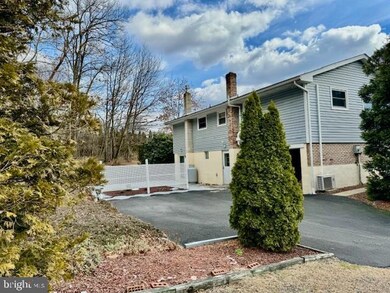 26 Paul St, Ashland, PA 17921 - photo 5