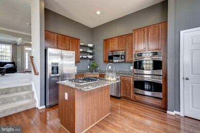 2211 Vantage Dr, Woodbridge, VA 22191 - photo 7