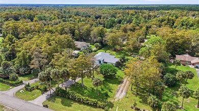 391 8th St SE, Naples, FL 34117 - photo 4