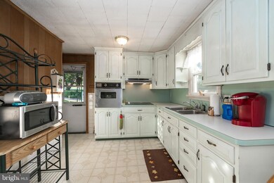 1500 S Main St, Bechtelsville, PA 19505 - photo 5