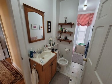 39 Ocean Ave unit 2, Salem, MA 01970 - photo 4