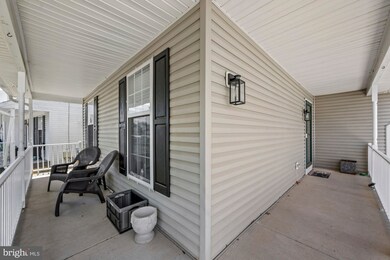 32 Oakton Dr, Atco, NJ 08004 - photo 3