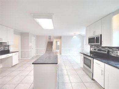 1220 Heathcliff Dr, Virginia Beach, VA 23464 - photo 4