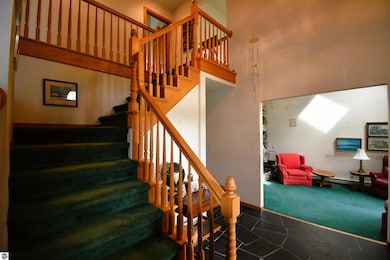 5939 Barnard Rd, Charlevoix, MI 49720 - photo 4