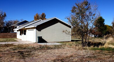 520 W 100 N, Parowan, UT 84761 - photo 2