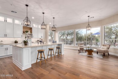 greatroom to kitchen