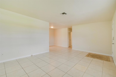 458 SE Galleon Ln, Port Saint Lucie, FL 34983 - photo 4