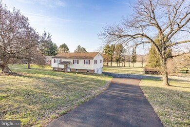 290 Stony Run Rd, Spring City, PA 19475 - photo 2