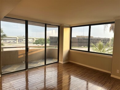 Living Room - Balcony
