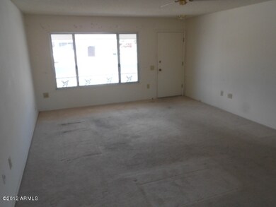 023-268767 living room