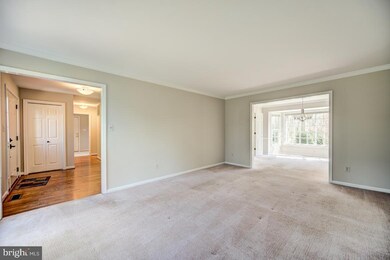 3237 Rounding Run Ct, Herndon, VA 20171 - photo 6