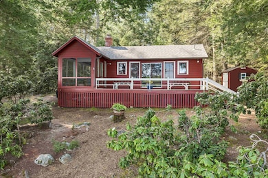 29 Sawyers Point Rd, Mirror Lake, NH 03853 - photo 5