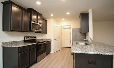 22426 Lost Lantern Dr, Hockley, TX 77447 - photo 2