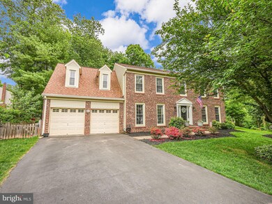 3519 Majestic Pine Ln, Fairfax, VA 22033 - photo 3