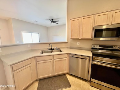 6720 E Encanto St unit 20, Mesa, AZ 85205 - photo 3