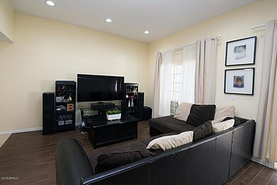 Living Area (3)