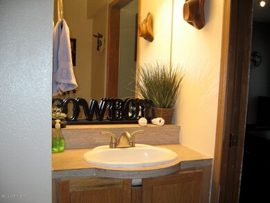 2nd Bathroom