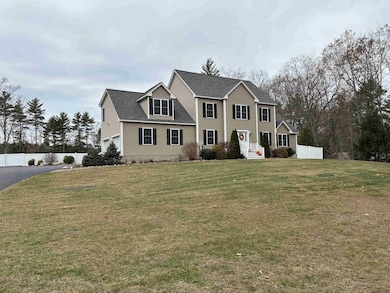 5 Sheldon Rd, Derry, NH 03038 - photo 2