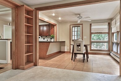 564 Chandler St, Worcester, MA 01602 - photo 7