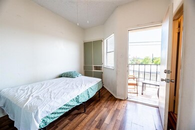 3316 Guadalupe St unit 305, Austin, TX 78705 - photo 6