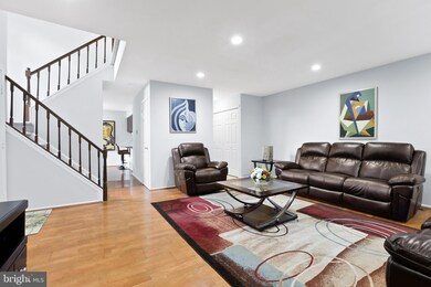 19 Chadwick Ct, Trenton, NJ 08691 - photo 3