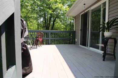 9 Schoolmaster Ct, Athens, NY 12015 - photo 6