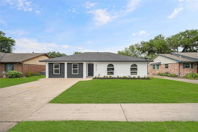 5818 Chrystell Ln, Houston, TX 77092 - photo 4