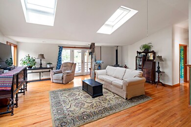 496 Lamberts Cove Rd, Vineyard Haven, MA 02568 - photo 4