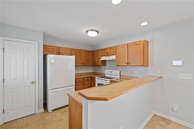 2228 Foxfire Ln, Burlington, NC 27217 - photo 6