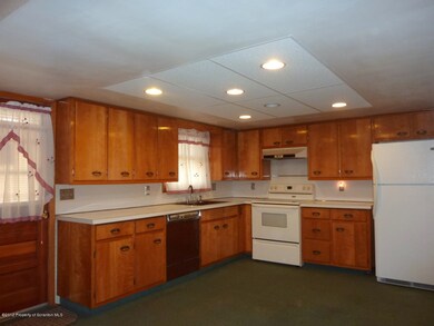 501 Dunn Ave, Old Forge, PA 18518 - photo 7