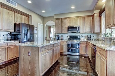 1409 N Duval-24