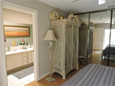 1539 SW Waterfall Blvd, Palm City, FL 34990 - photo 4