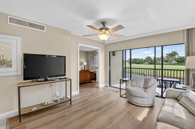 451 Greensward Ln unit 104B, Delray Beach, FL 33445 - photo 5