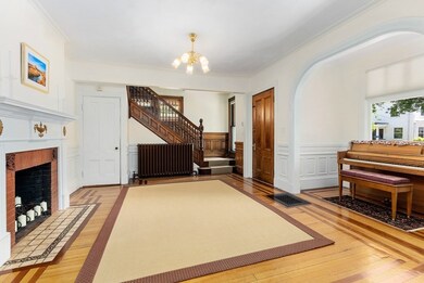 220 Aspinwall Ave, Brookline, MA 02446 - photo 3