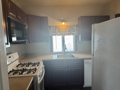 89 Murray St unit 3, Fall River, MA 02720 - photo 6