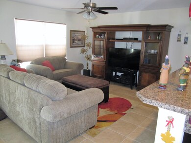 LivingRoom-IMG_2082