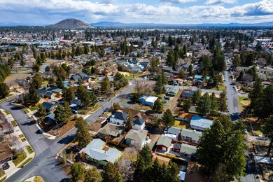 31-web-or-mls-200 SW McKinley Ave (31 of