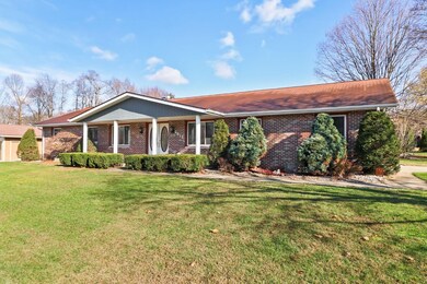 2611 N Stuyvesant Ln, La Porte, IN 46350 - photo 2