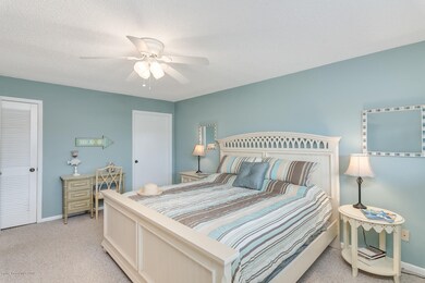 Master Bedroom with En-Suite Bathroom