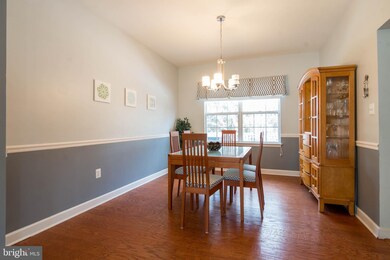 19204 Jamestown Dr, Hagerstown, MD 21742 - photo 6