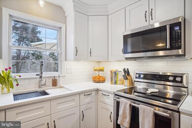 7 Turnham Ct, Gaithersburg, MD 20878 - photo 5