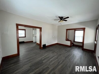 1117 E Colorado St, Davenport, IA 52803 - photo 2