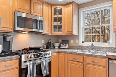 15 C St, Dracut, MA 01826 - photo 4