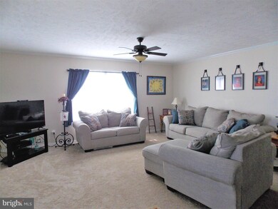 32 Daryl Ln, New Holland, PA 17557 - photo 5