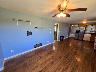 4120 Middle Rd, North Clarendon, VT 05759 - photo 5