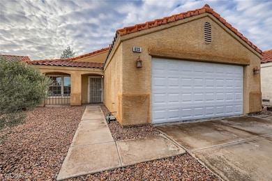 633 Indian Row Ct, Henderson, NV 89011 - photo 2