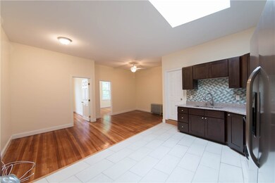 440 Main St unit 3, Warren, RI 02885 - photo 2