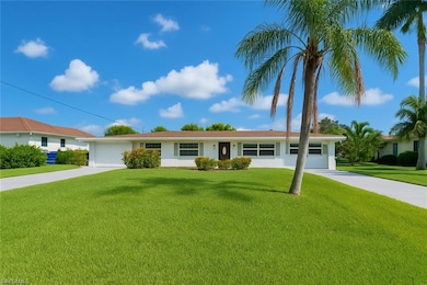 13880 Lazy Ln, Fort Myers, FL 33905 - photo 2