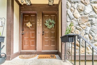 510 Swanson Crescent unit 510, Milford, CT 06461 - photo 4